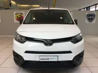 Begagnad Toyota Proace City City 102 HK (75 kW) 2021 Vit Minibuss