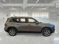 Usata Mercedes GLB200 Business 150 CV (110 kW) 2021 Grigio SUV