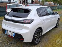 Usata Peugeot 208 GT 102 CV (75 kW) 2021 Bianco Utilitaria