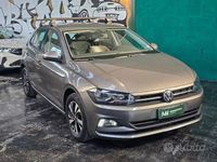 Usata VW Polo Highline 90 CV (66 kW) 2021 Grigio Utilitaria
