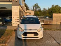 Usata Ford B-MAX Individual 95 CV (69 kW) 2013 Bianco Monovolume