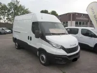 Usata Iveco Daily 116 CV (85 kW) 2020 Bianco Furgone
