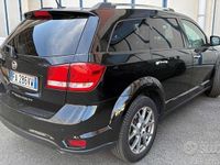 Usata Fiat Freemont Lounge 140 CV (102 kW) 2015 Nero SUV
