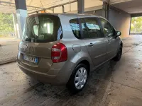 Usata Renault Grand Modus Dynamique 75 CV (55 kW) 2010 Oro Monovolume