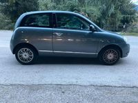 Usata Lancia Ypsilon 75 CV (55 kW) 2011 Grigio Utilitaria