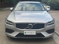 Usata Volvo V60 Business Edition 197 CV (144 kW) 2021 Grigio Station wagon
