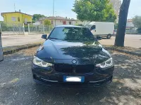 Usata BMW 330 Sport Line 258 CV (189 kW) 2017 Blu/azzurro Station wagon