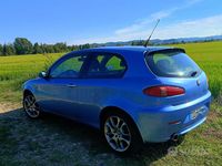 Usata Alfa Romeo 147 105 CV (77 kW) 2007 Blu Utilitaria
