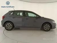 Usata VW Polo Life 95 CV (69 kW) 2023 Blu Utilitaria