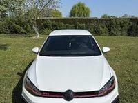 Begagnad VW Golf VIII GTI 245 HK (180 kW) 2022 Vit Sedan