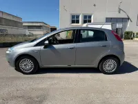 Usata Fiat Grande Punto Emotion 90 CV (66 kW) 2007 Grigio Utilitaria