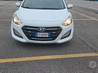 Usata Hyundai i30 Comfort 110 CV (80 kW) 2015 Bianco Berlina