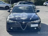 Usata Alfa Romeo Giulia Super 150 CV (110 kW) 2017 Blu Berlina