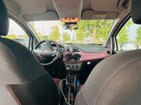 Usata Fiat Punto Easy 69 CV (50 kW) 2010 Bianco Utilitaria