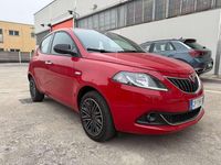 Usata Lancia Ypsilon Gold 69 CV (50 kW) 2023 Rosso Utilitaria