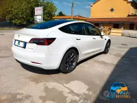 Usata Tesla Model 3 339 kW (462 CV) 2022 Bianco Berlina