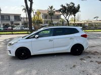Usata Kia Carens 2014 Bianco Monovolume