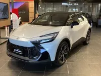 Usata Toyota C-HR Lounge 197 CV (144 kW) 2023 Bianco SUV