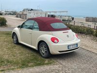 usata VW Beetle 1.6 Cabrio Lim. Red Edt.