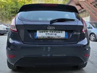 Second-hand Ford Fiesta Titanium 60 CP (44 kW) 2014 Albastru Hatchback