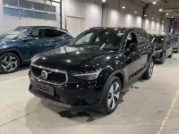 Usata Volvo XC40 129 CV (94 kW) 2022 Nero SUV