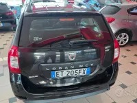 Usata Dacia Logan MCV Lauréate 90 CV (66 kW) 2013 Blu Station wagon