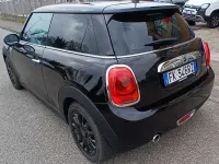 Usata Mini One D 95 CV (69 kW) 2017 Vernice pastello Utilitaria