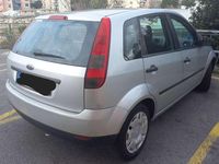 Usado Ford Fiesta Collection 75 HP (55 kW) 2005 Citadino