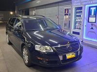 Usata VW Passat 105 CV (77 kW) 2010 Nero Station wagon