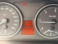 Usata BMW X1 Comfort Edition 143 CV (105 kW) 2011 Grigio SUV