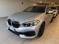 Usata BMW 116 Advantage 116 CV (85 kW) 2021 Grigio Utilitaria