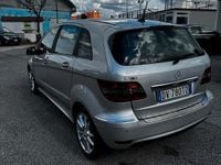 Usata Mercedes B200 108 CV (79 kW) 2009 Grigio Monovolume