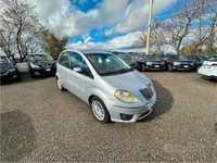 Usata Lancia Musa 69 CV (50 kW) 2008 Grigio Monovolume