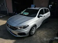 Usata Fiat Tipo Easy 120 CV (88 kW) 2016 Grigio Station wagon