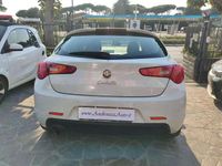 Usata Alfa Romeo Giulietta Progression 105 CV (77 kW) 2013 Bianco Berlina