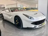 Usata Ferrari F12 736 CV (541 kW) 2013 Bianco Coupé