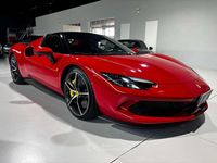 Usata Ferrari 296 829 CV (609 kW) 2025 Rosso Cabrio