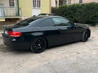 Usata BMW 330 Efficient Dynamics 300 CV (220 kW) 2007 Nero Coupé