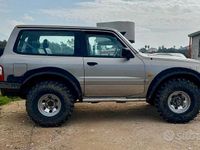 Usata Nissan Patrol 158 CV (116 kW) 2000 Grigio SUV