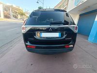 Usata Mitsubishi Outlander 150 CV (110 kW) 2015 Nero SUV