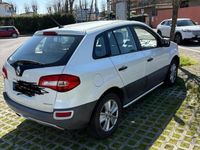 Usata Renault Koleos 170 CV (125 kW) 2009 Bianco SUV