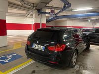 Usata BMW 318 Efficient Dynamics 143 CV (105 kW) 2014 Nero Berlina