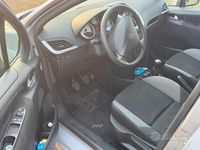 Usata Peugeot 207 75 CV (55 kW) 2009 Grigio Berlina