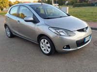 Usata Mazda 2 72 CV (52 kW) 2011 Grigio Utilitaria