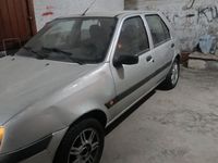 Usata Ford Fiesta 2004 Grigio