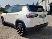 Usata Jeep Compass Limited 140 CV (102 kW) 2017 White / tetto gloss black SUV