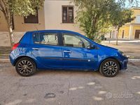 Usata Renault Clio III 105 CV (77 kW) 2008 Blu Berlina