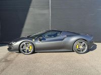 Usata Ferrari 296 829 CV (609 kW) 2024 Grigio Cabrio