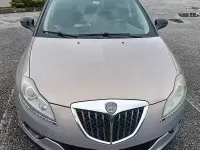 Usata Lancia Delta 140 CV (102 kW) 2011 Utilitaria