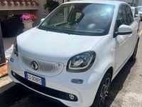 Usata Smart ForFour 71 CV (52 kW) 2020 Bianco Utilitaria